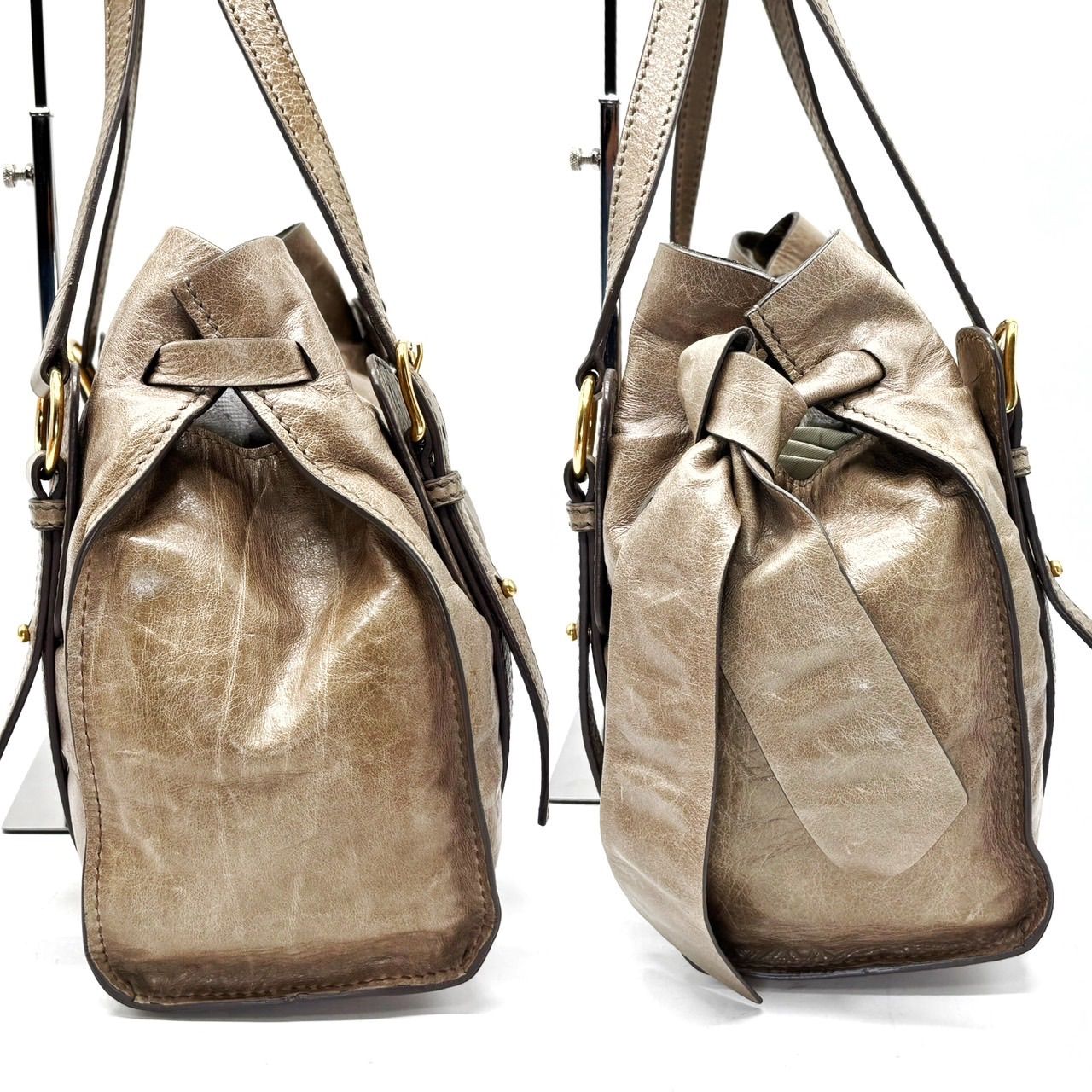 良品】miumiu y2k totebag hand leather goldparts leather ping