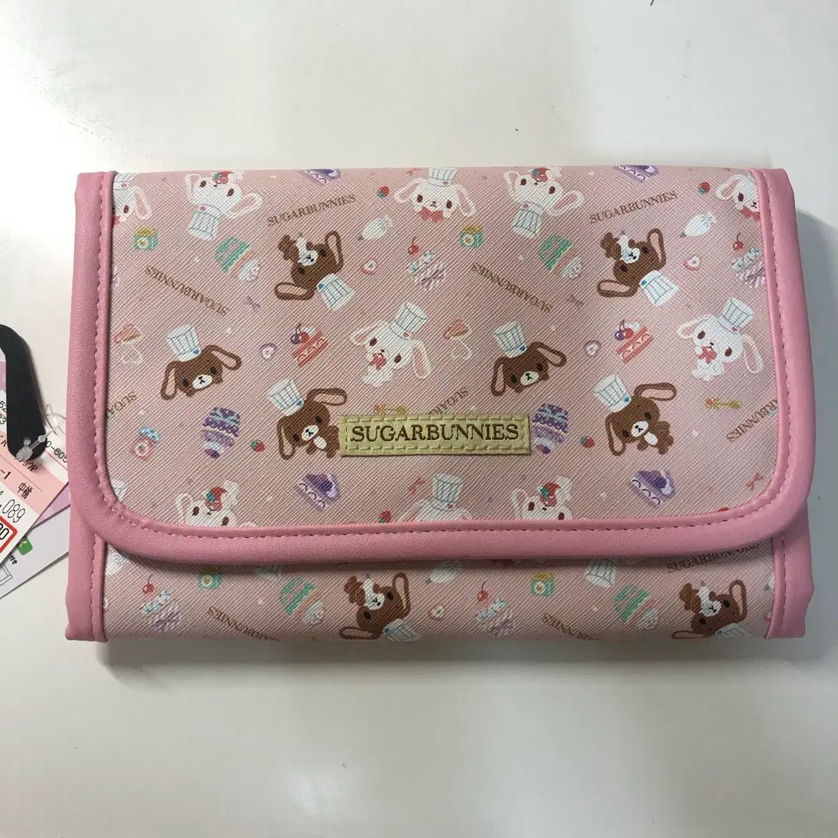 シューバニー・アベイル 財布 パスポート 長財布 大財布