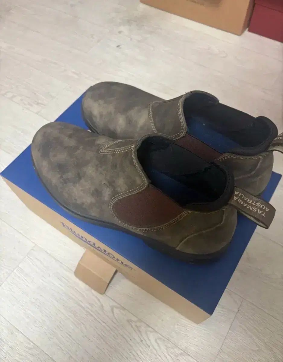 270) uk8 Blundstone (ブランドストーン) 2036 オリジナル ラスティック ブラウン スリッポン