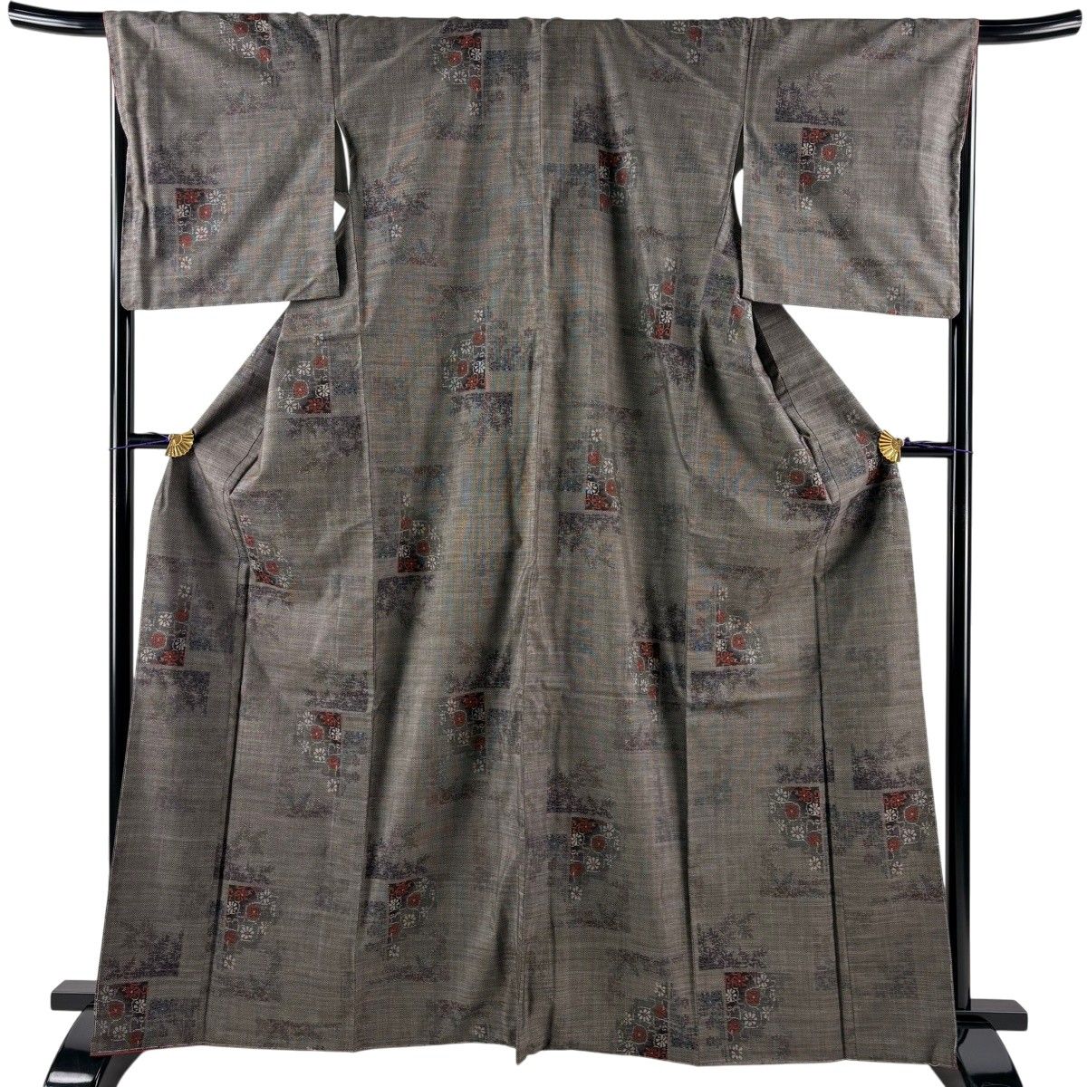 【美品】 大島紬 身丈165.5cm 裄丈67cm M 袷 純泥染 証紙 草花 焦茶色 正絹 秀品 【中古】