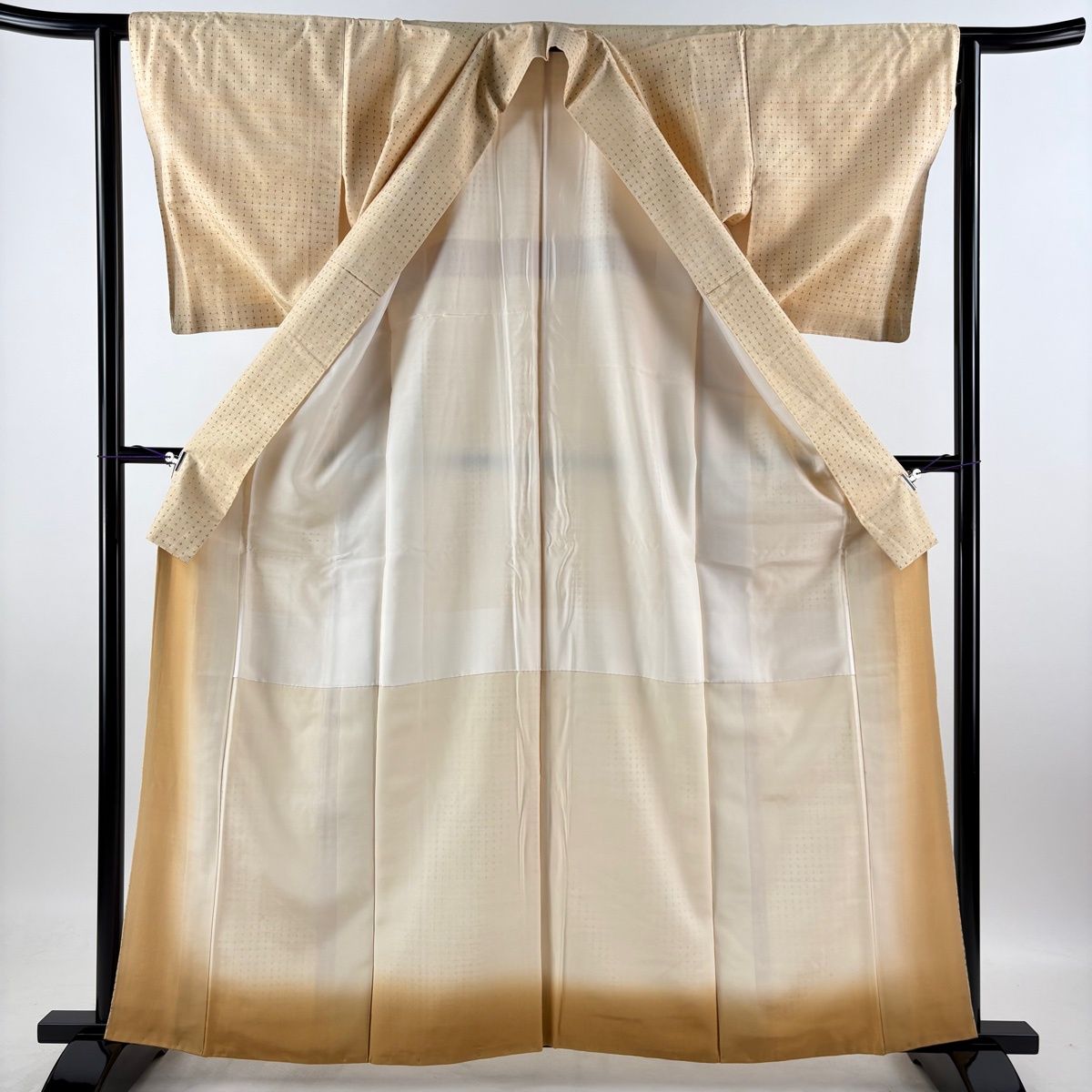 紬 身丈161.5cm 裄丈62cm S 袷 十字絣 ベージュ 正絹 秀品 【中古