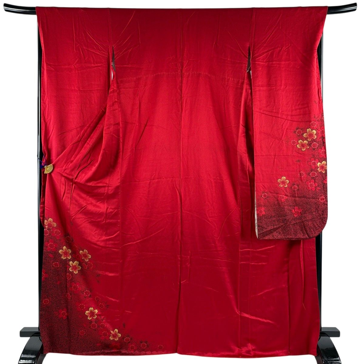 振袖 身丈167cm 裄丈67.5cm L 袷 桜 花びら 金彩 赤 正絹 秀品 【中古】
