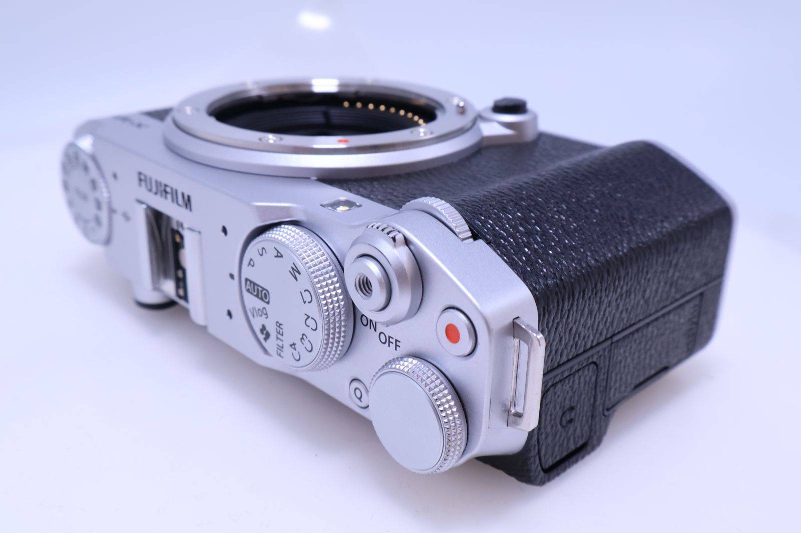 2,162回 極美品】FUJIFILM X-M5 ボディ シルバー ミラーレス一眼カメラ 
