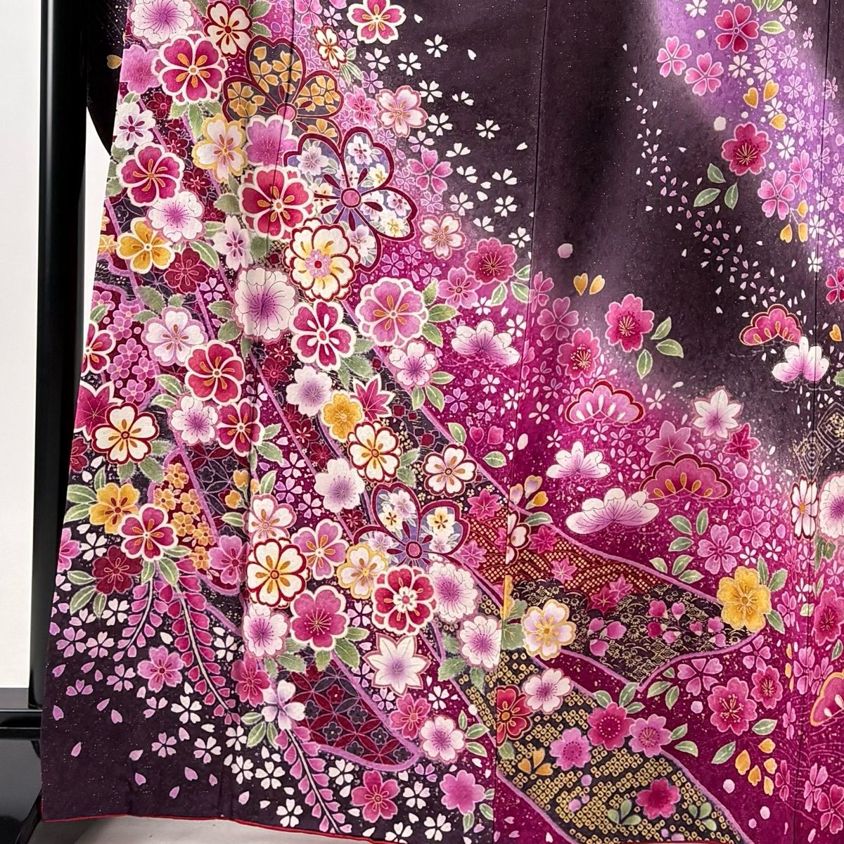 振袖 身丈166cm 裄丈67cm M 袷 桜 花びら 銀通し 金彩 紫 正絹 名品