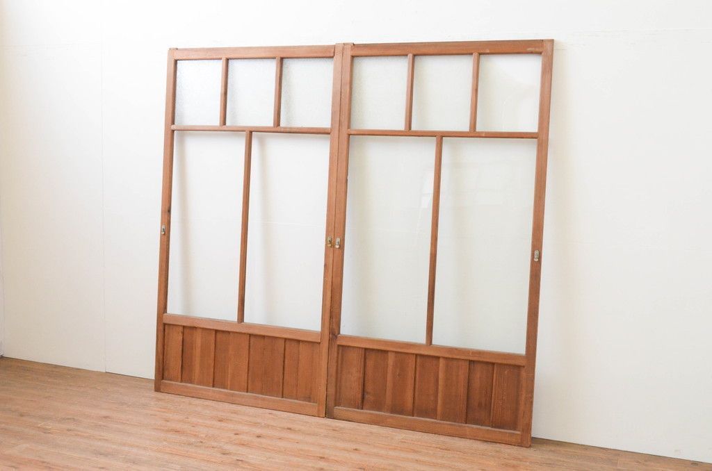 ▼現状販売▼ ガラス戸2枚セット アンティーク建具 昭和初期 大正ロマン 4～7営業日前後で発送(※修理加工希望の方3ヶ月程で発送) R-067297