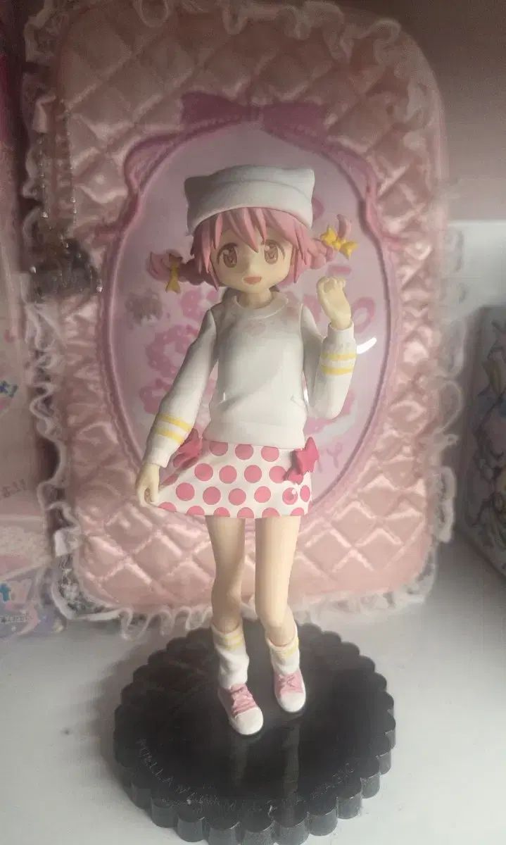 鹿目まどか（魔法少女まどか☆マギカ）一番くじ マギクラフト シャルロッテ フィギュア