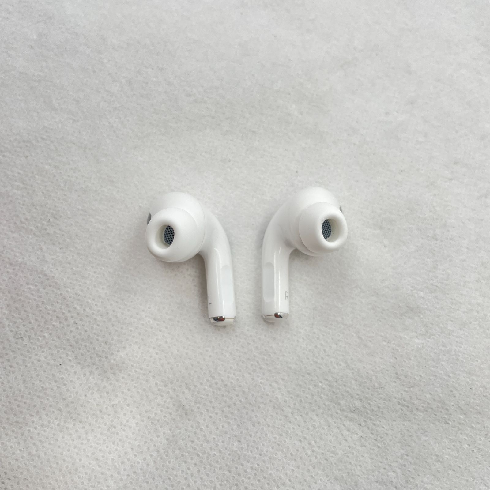 ☆ジャンク☆Apple ワイヤレスイヤホン AirPods Pro 2 (RM1984) - メルカリ