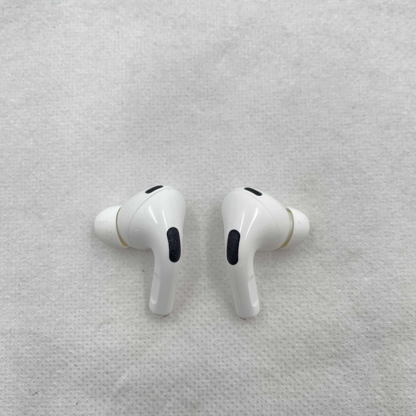 ☆ジャンク☆Apple ワイヤレスイヤホン AirPods Pro 2 (RM1984) - メルカリ