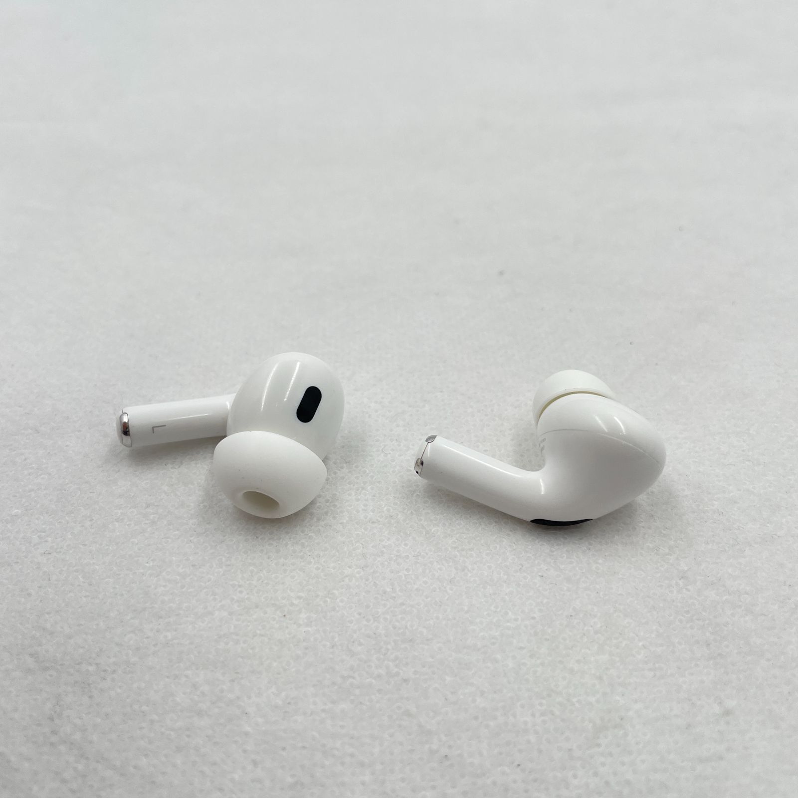 ☆ジャンク☆Apple ワイヤレスイヤホン AirPods Pro 2 (RM1982) - メルカリ