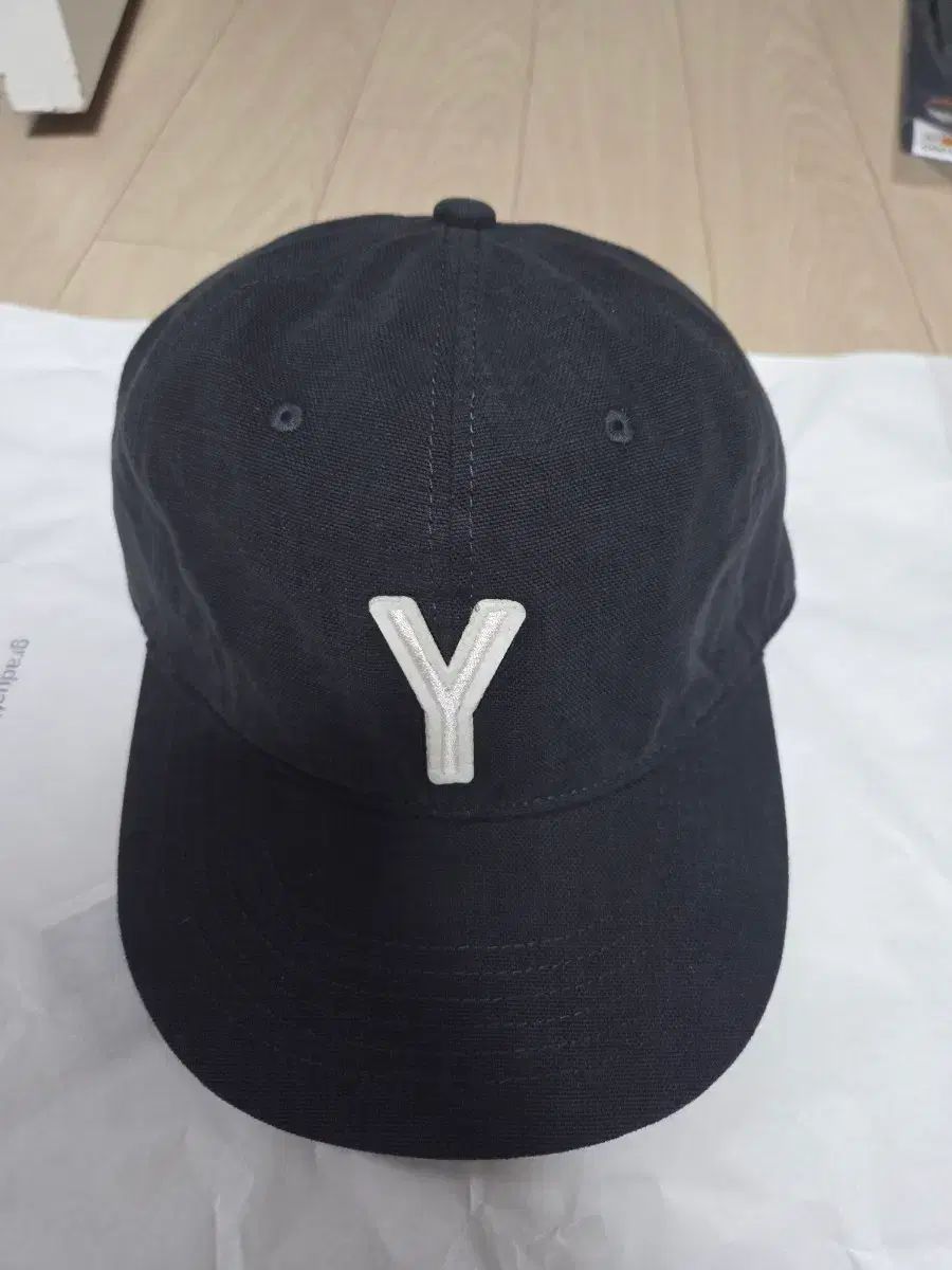 L テプストアーズ Yun - Italy (新品)