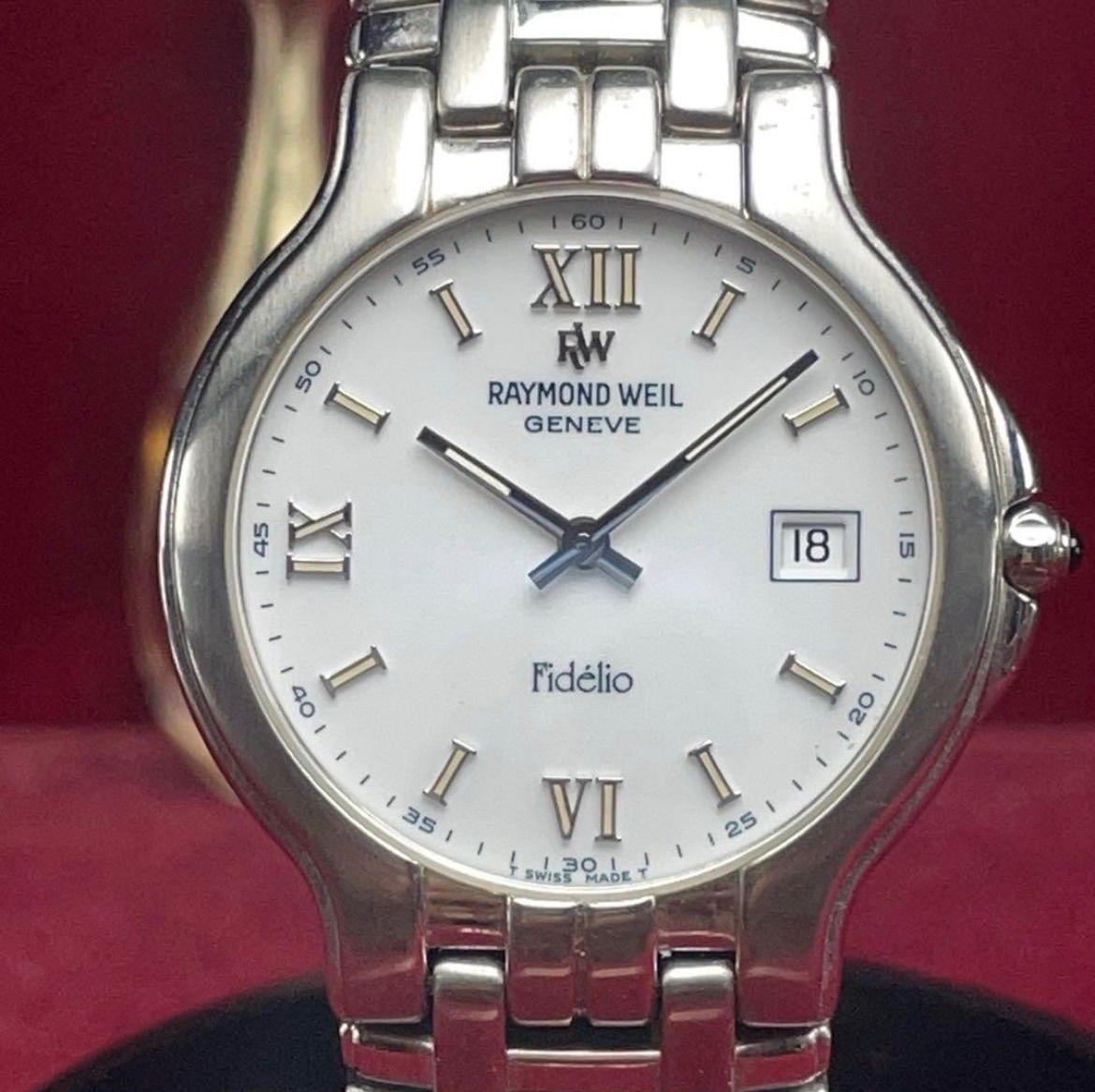 ジャンク RAYMOND WEIL fidelio クォーツ腕時計 希少 電池換済 RAYMOND WEILレイモンドウェイル フィデリオ スイス製
