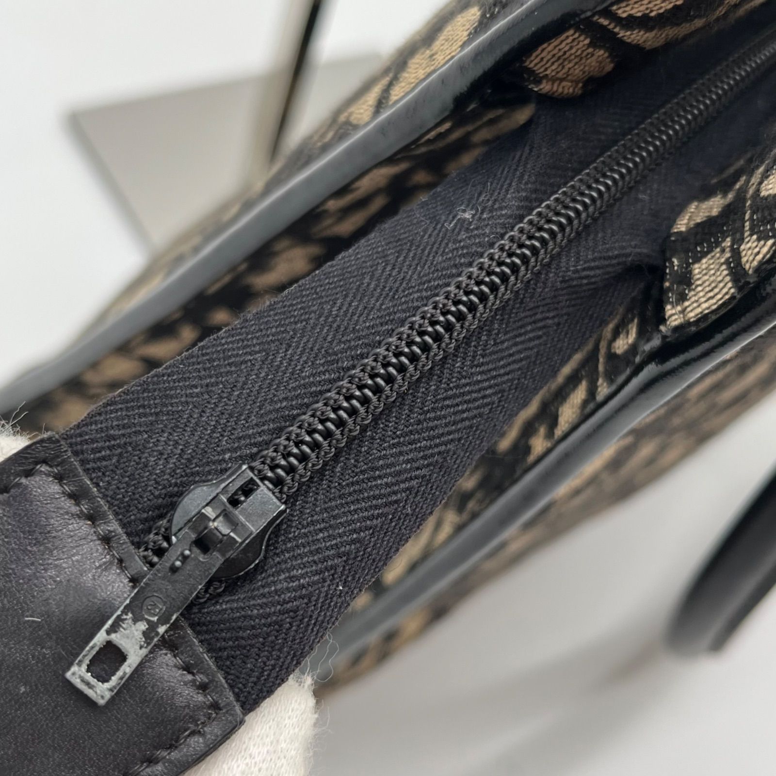 美品◎Christian Dior クリスチャンディオール トロッター柄 ゴールド