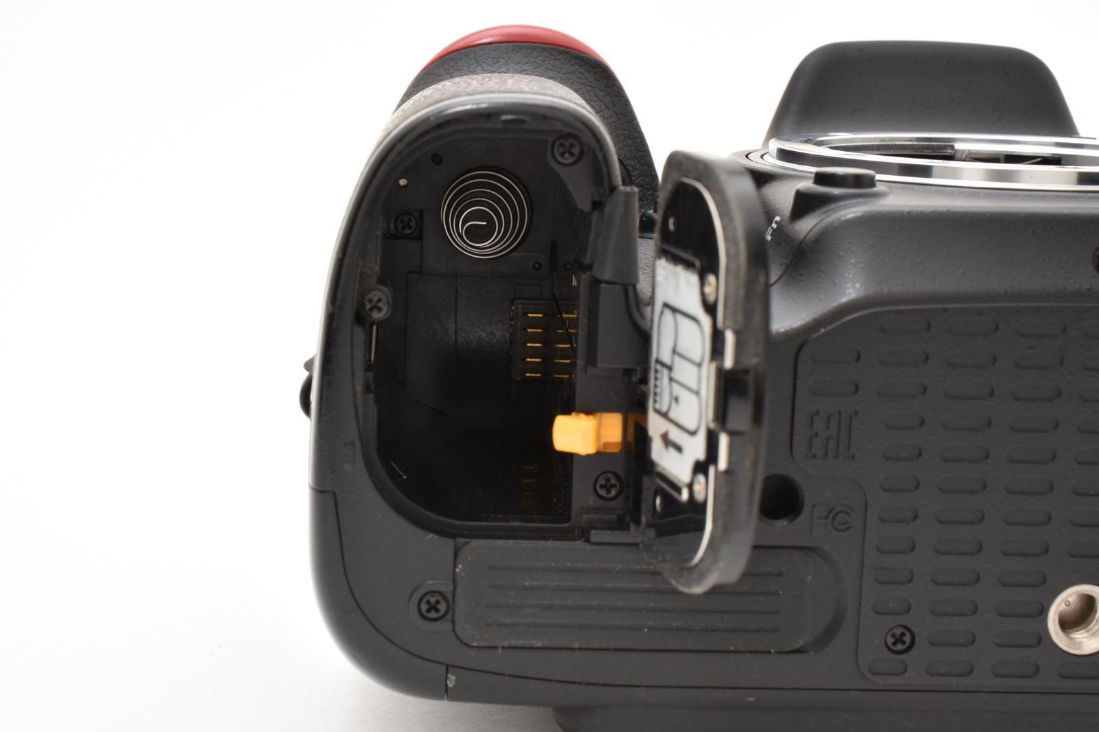 ☆極上品☆ 《ショット数 13917回》 ニコン NIKON D7200 ボディ #2213