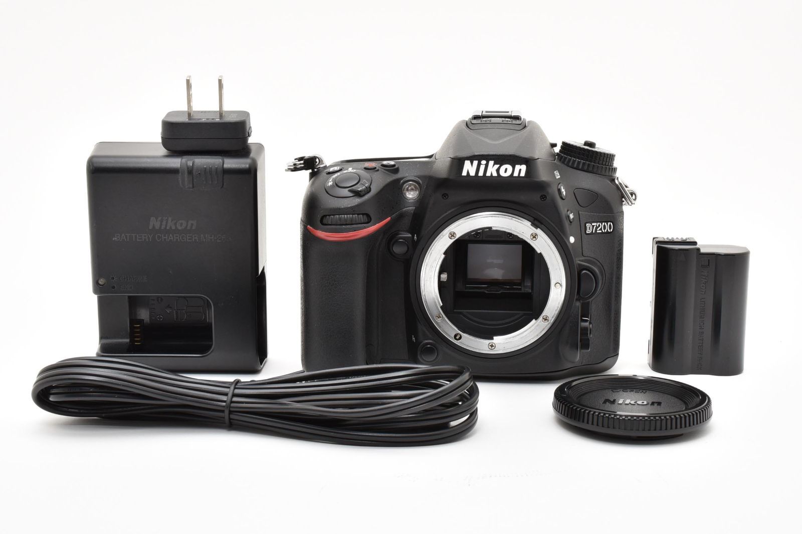 ☆極上品☆ 《ショット数 13917回》 ニコン NIKON D7200 ボディ #2213