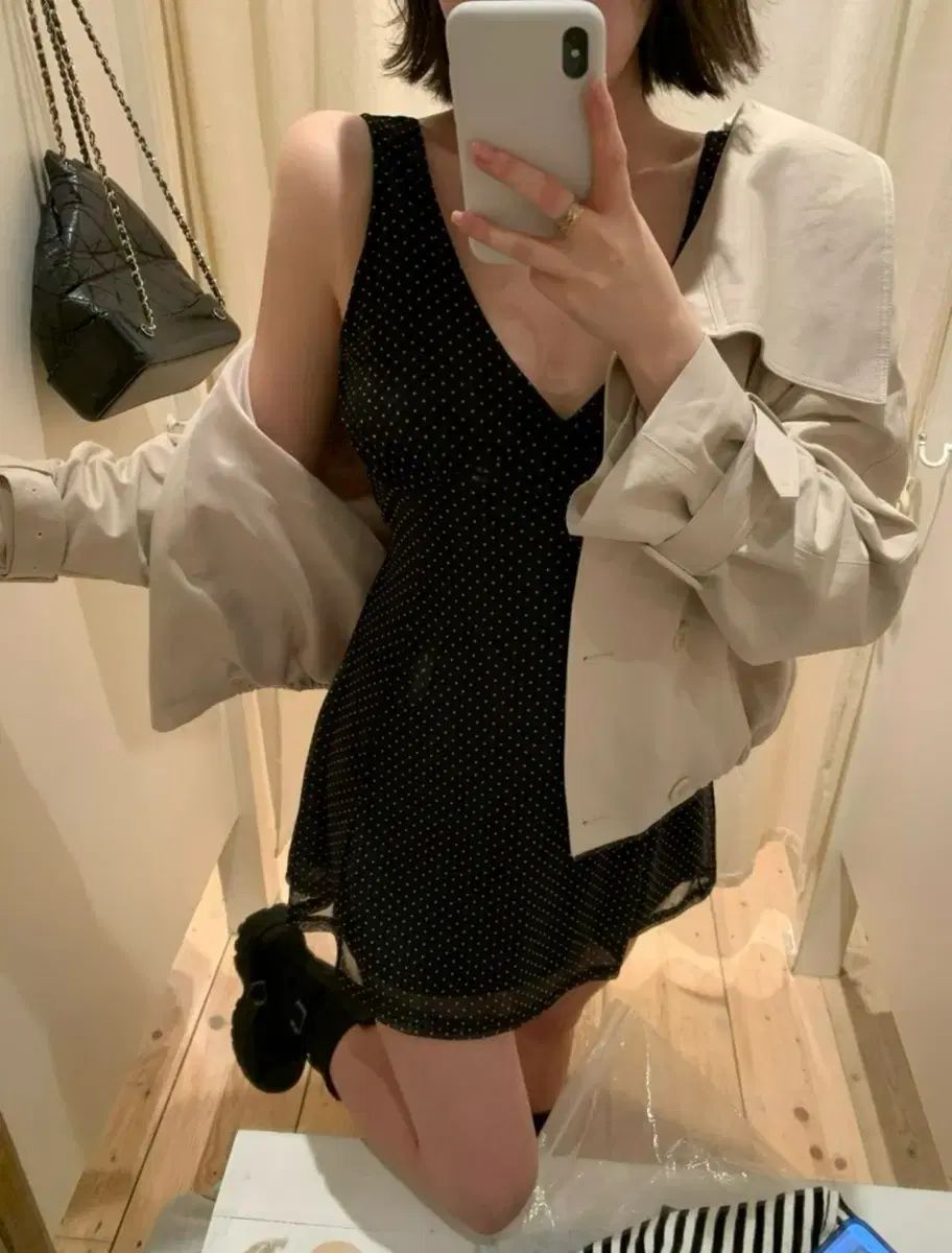 ソーバーショップ ブラック ドット ONE PIECE ショート short