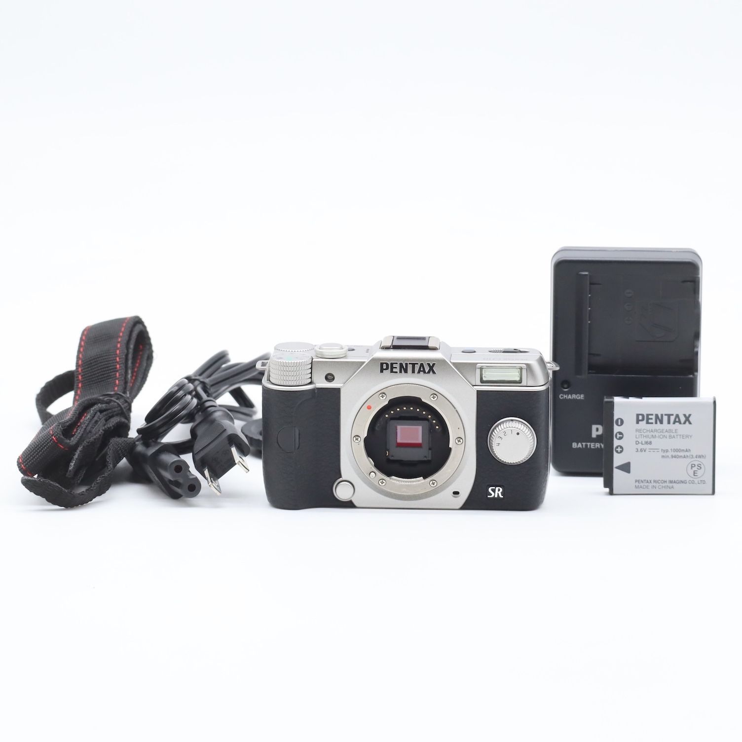 ショット数「577回」PENTAX Q10 ボディ ペンタックス シルバー