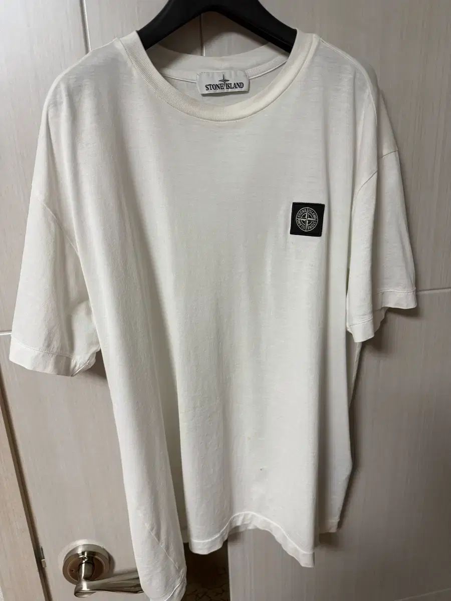 STONE ISLAND ストーンアイランド 半袖 Tシャツ 白
