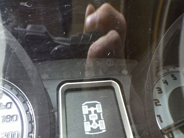 パジェロ　スピードメーター　CBA-V83W　2006年　149974ｋｍ　8100Ａ３２４　260618031