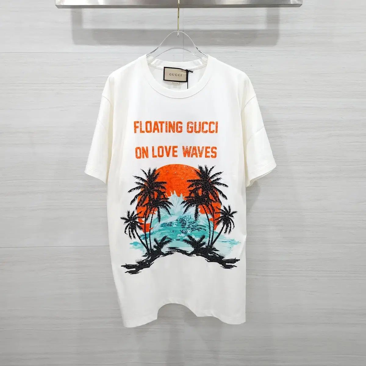 M / グッチ スパンコール ロゴ Tシャツ 615044