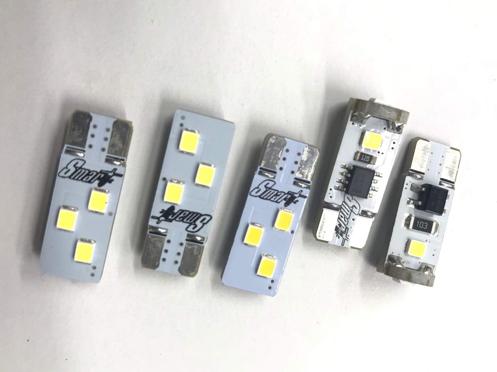 新品 Smart LEDセット プジョー208/2008 フットライト、ライセンスライト、ラゲッジライトセット