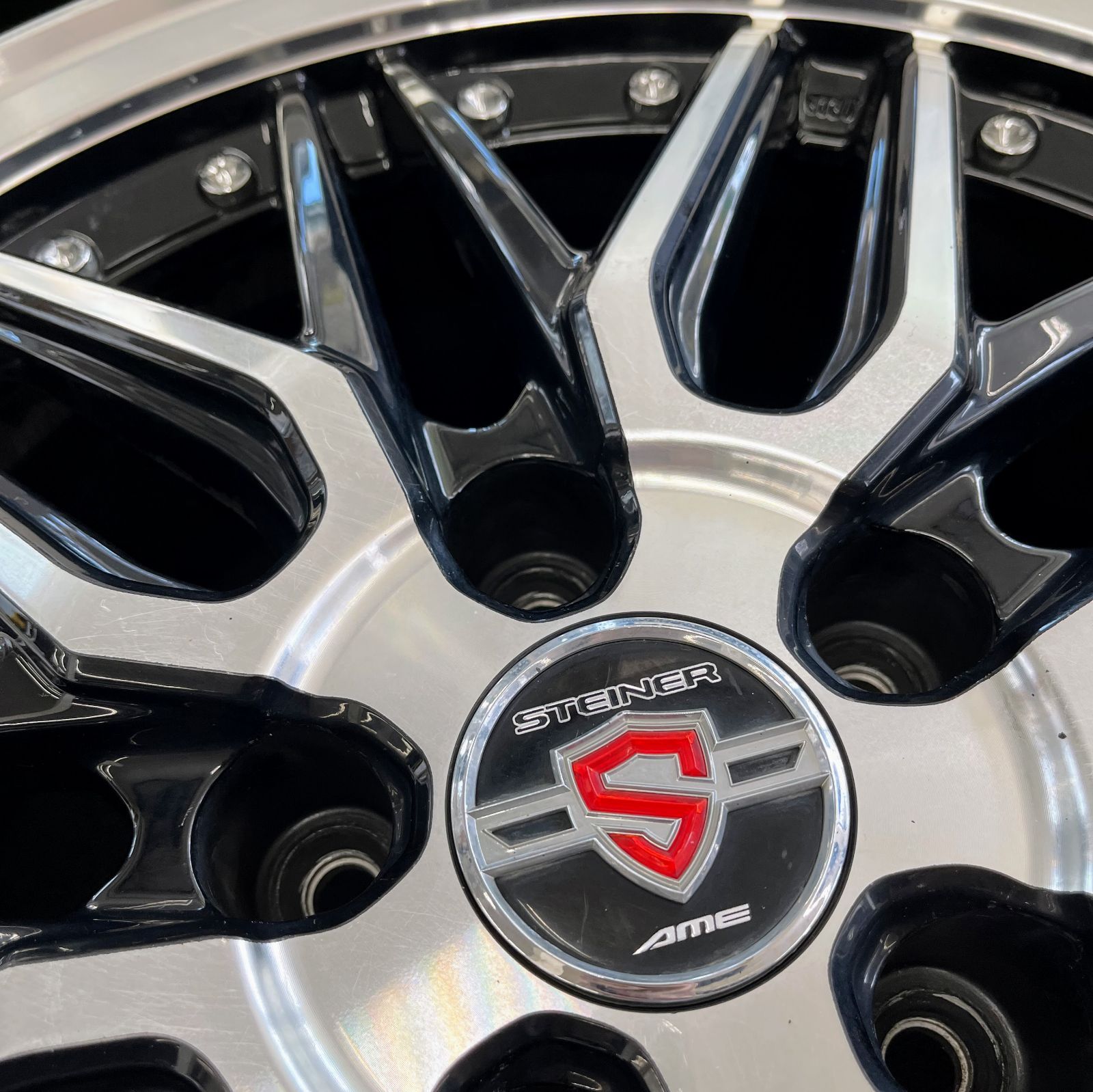 送料無料】【17×7J+38】中古美品 アルミホイール 4本セット 17インチ