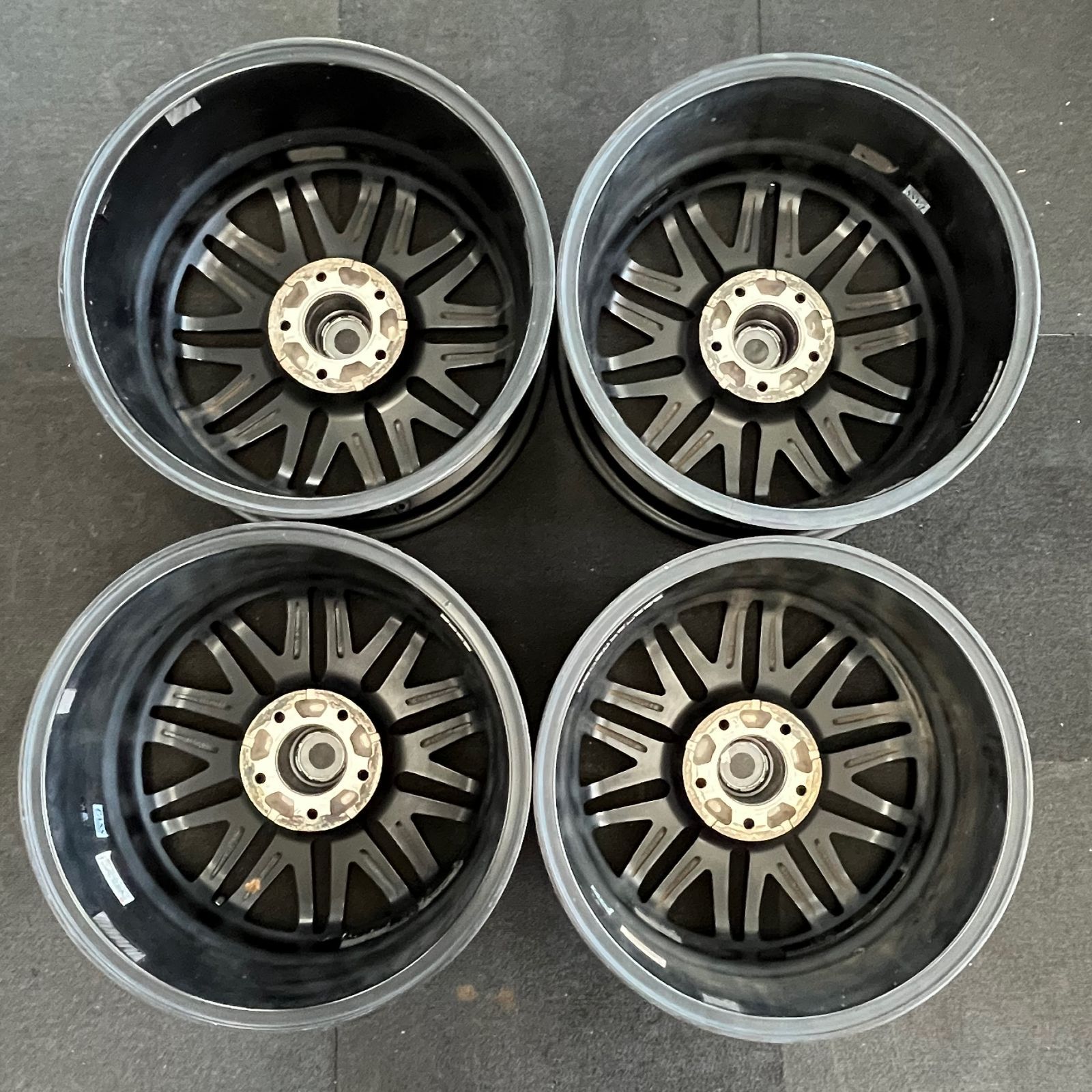 送料無料】【17×7J+38】中古美品 アルミホイール 4本セット 17インチ