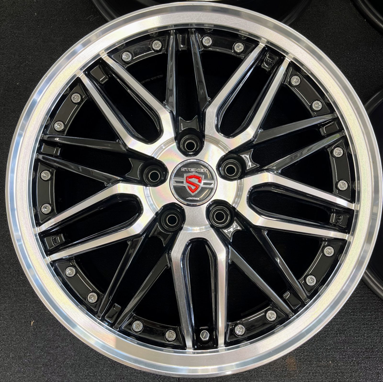 送料無料】【17×7J+38】中古美品 アルミホイール 4本セット 17インチ