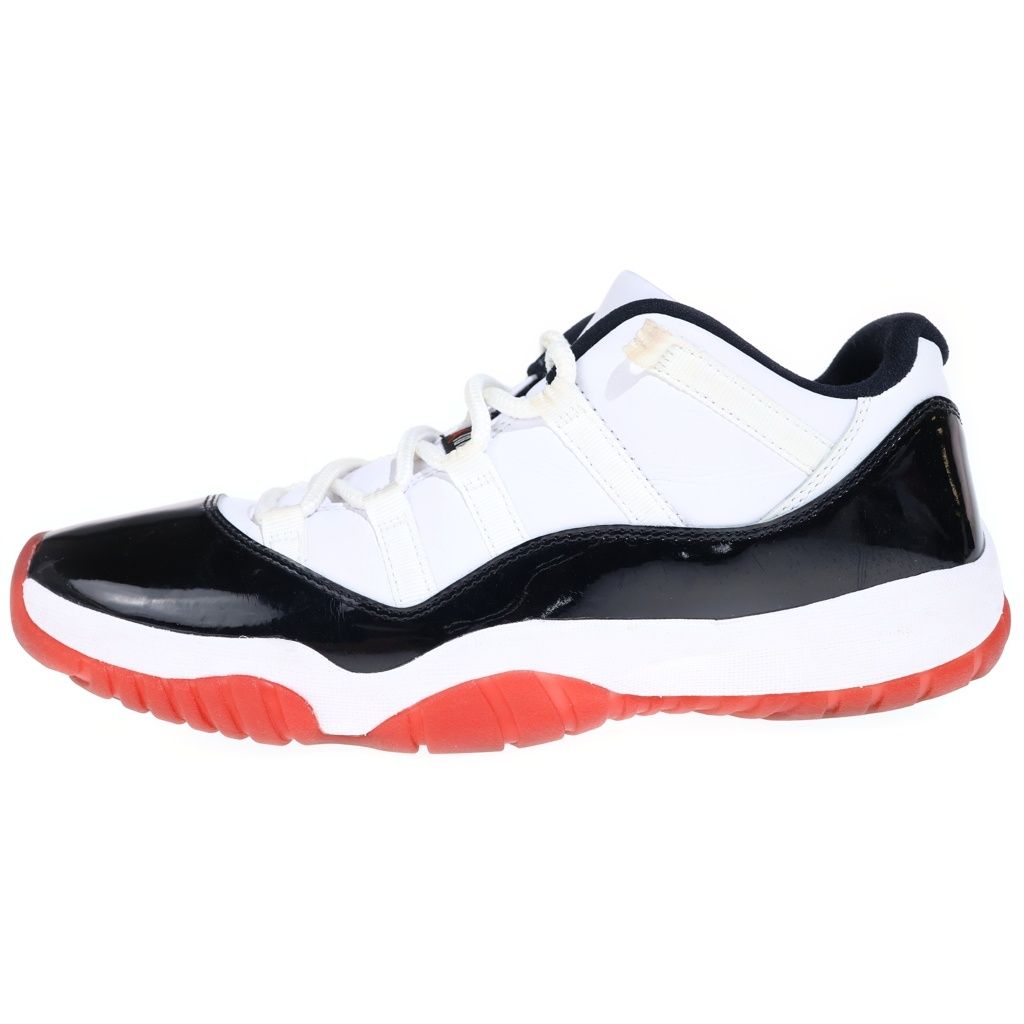 NIKE (ナイキ) AIR JORDAN 11 RETRO LOW BRED AV2187-160 エアジョーダン11 レトロ ブレッド ローカットスニーカー US10.5/28.5cm ブラック/レッド/ホワイト