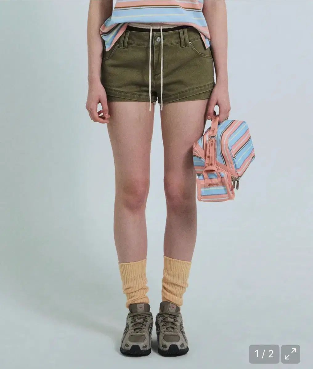グローブ 26SS HALO SHORTS カーキ