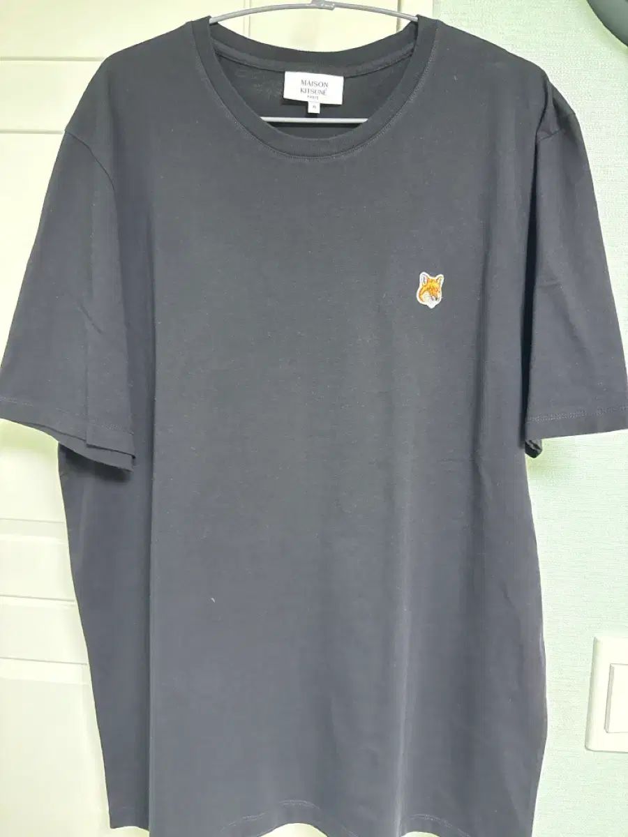 メゾンキツネ 半袖Tシャツ 黒