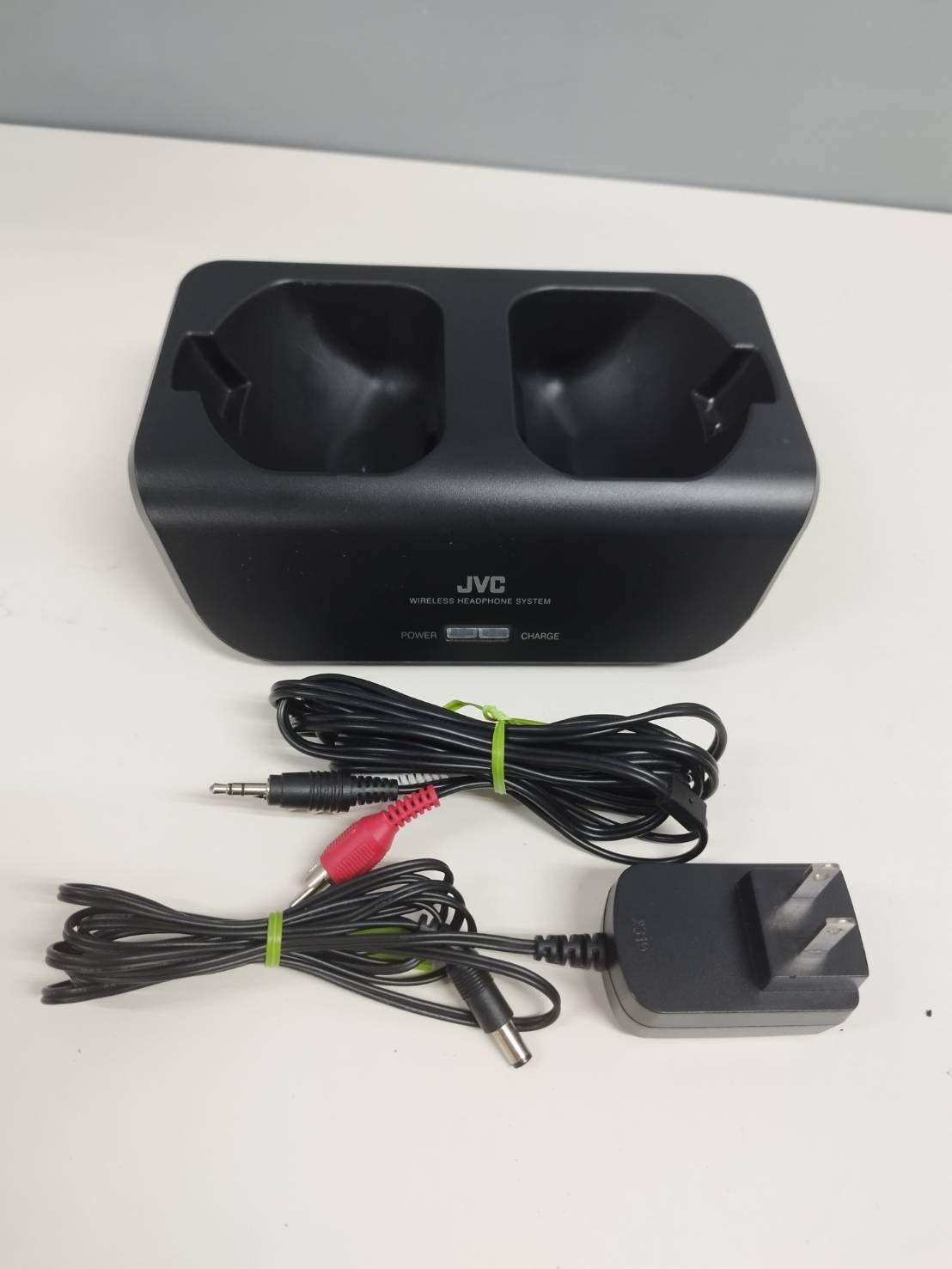 良品】JVC HA-WD100B ワイヤレスヘッドホンシステム/充電台のみ
