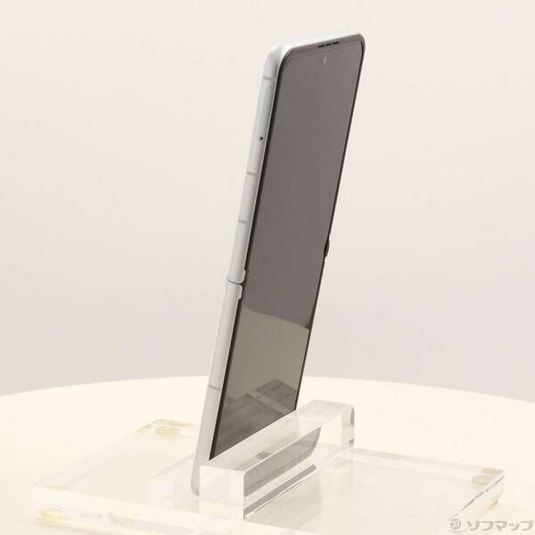 nubia Flip 2 128GB ホワイト A404ZT 中古 - メルカリ