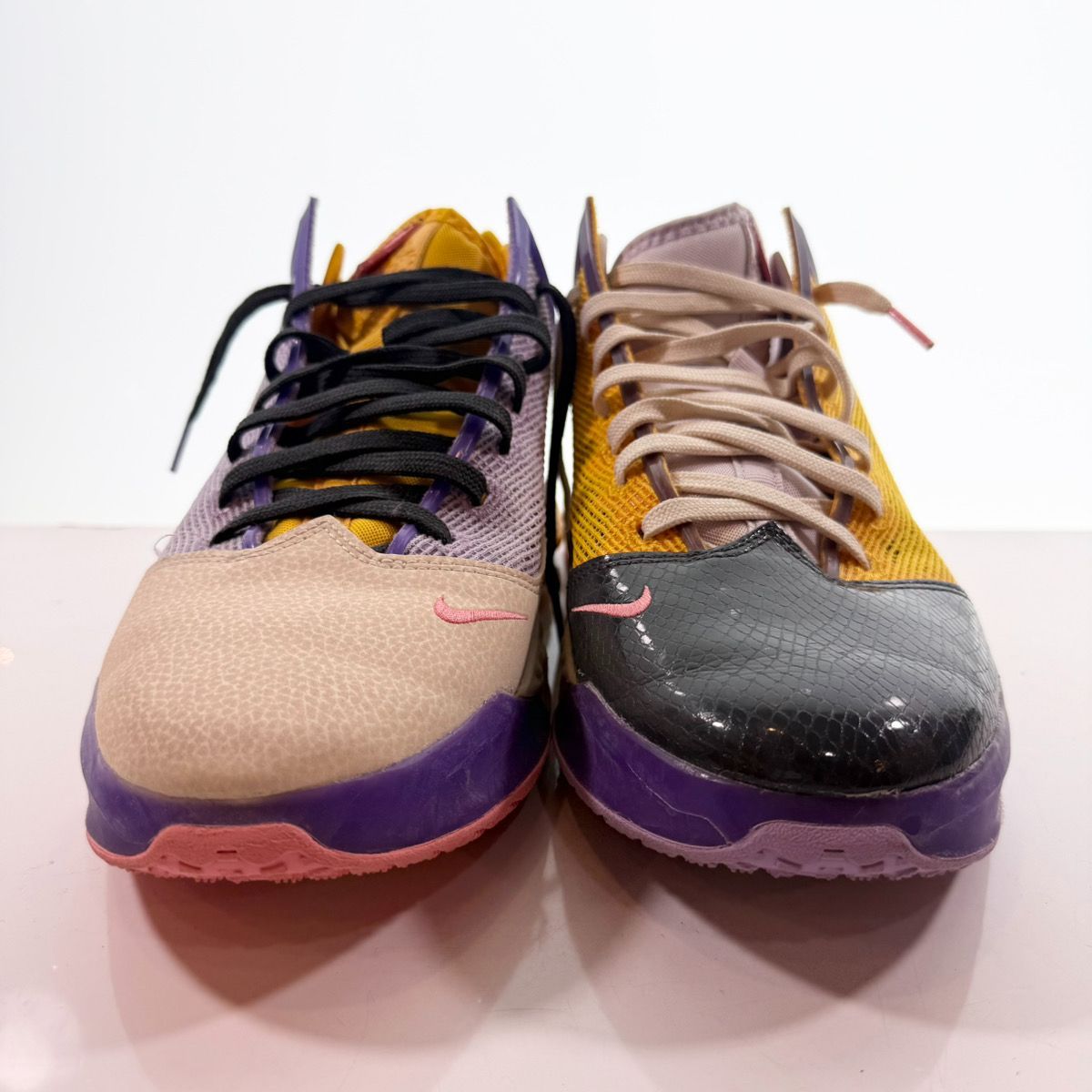 ナイキ NIKE LEBRON 19 low Mismatch レブロン 19 ロー ミスマッチ 
