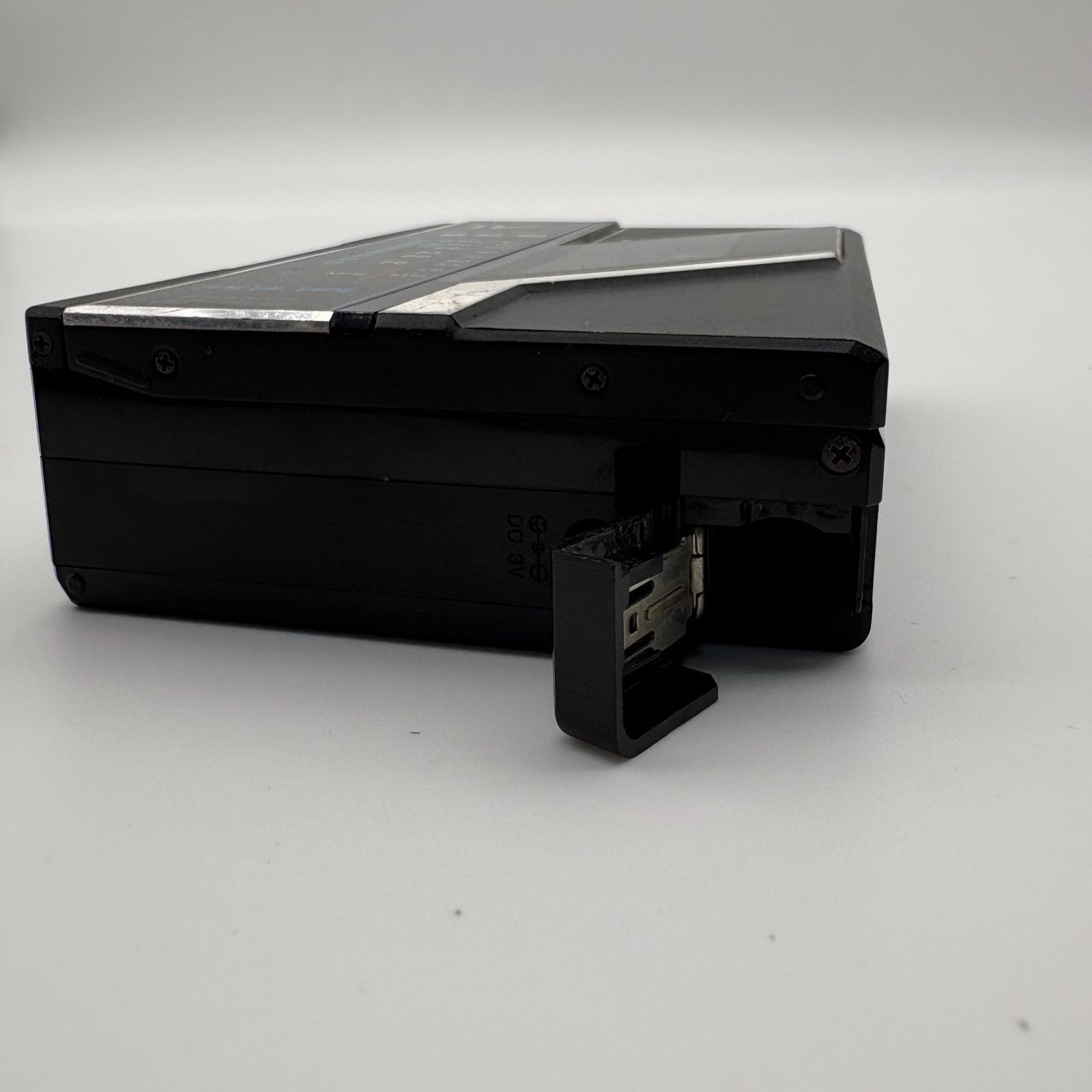 SANYO JJ-F2 カセットプレーヤー 本体 ジャンク 動作未確認】SANYO JJ-F2D サンヨー カセットプレイヤー ブラック 現状