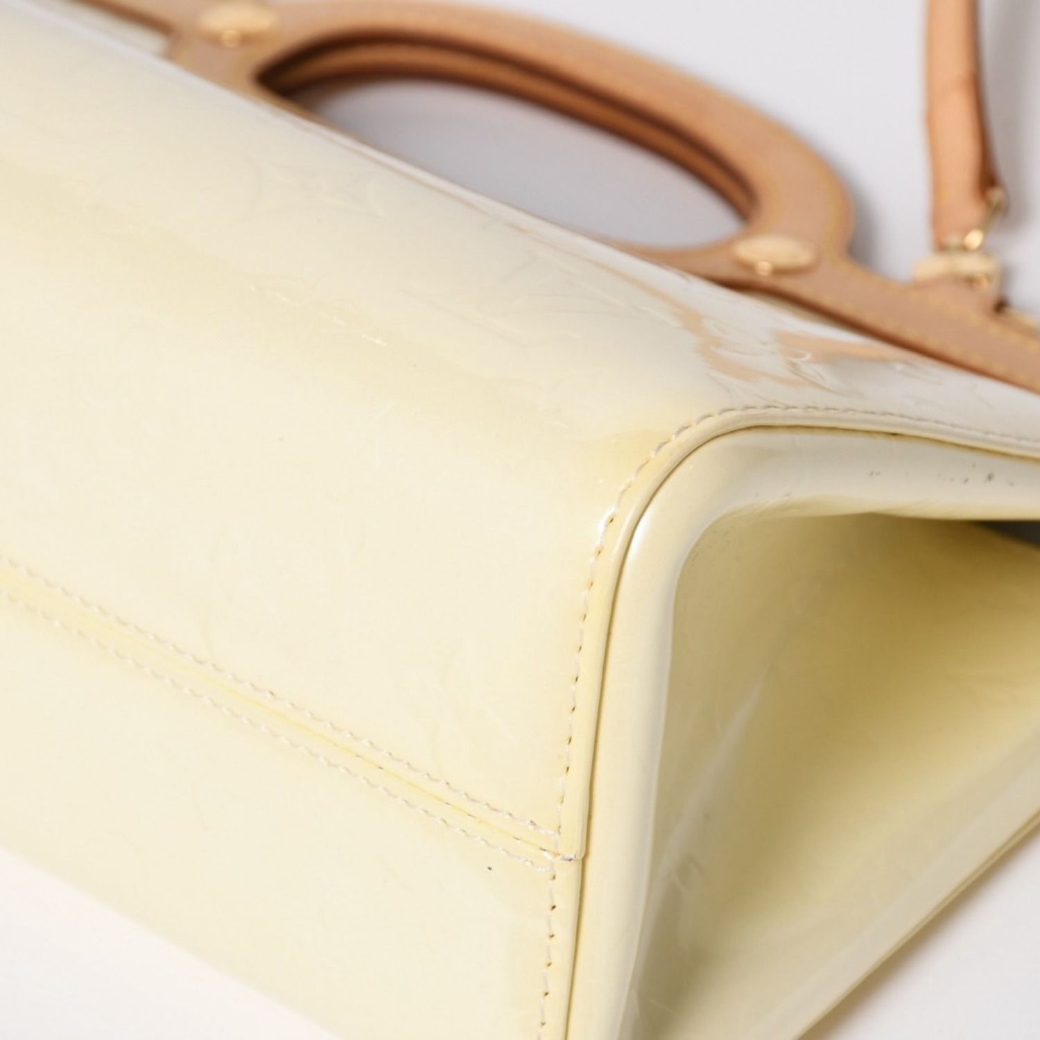 LOUIS VUITTON ルイヴィトン モノグラム ヴェルニ ロクスバリー