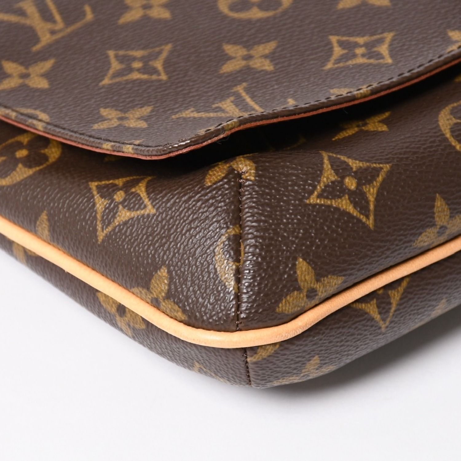 極美品 LOUIS VUITTON ルイヴィトン ミュゼットタンゴ ショルダー