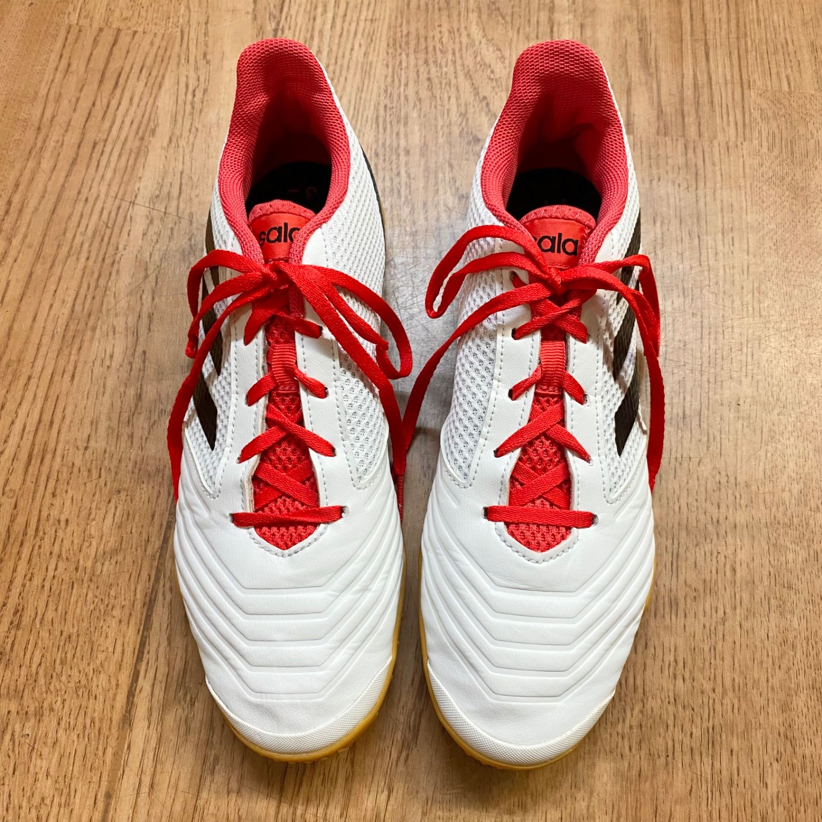 極美品》アディダス adidas フットサルシューズ プレデター タンゴ