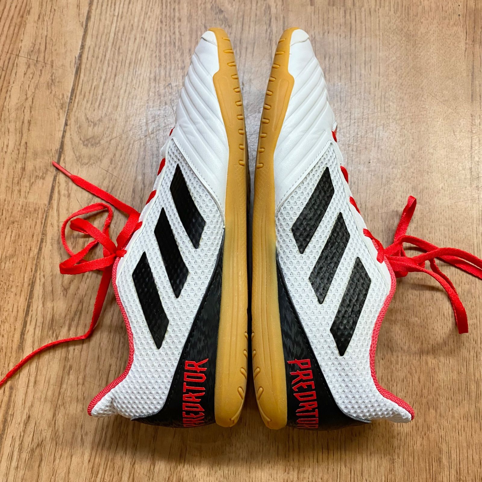 極美品》アディダス adidas フットサルシューズ プレデター タンゴ