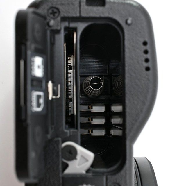 美品＞ RICOH GR III｜高級コンパクトデジタルカメラ｜シャッター数710