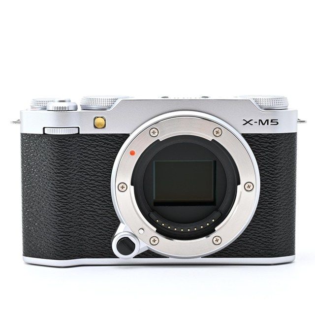 美品＞ FUJIFILM X-M5 ボディ シルバー｜ミラーレス一眼カメラ