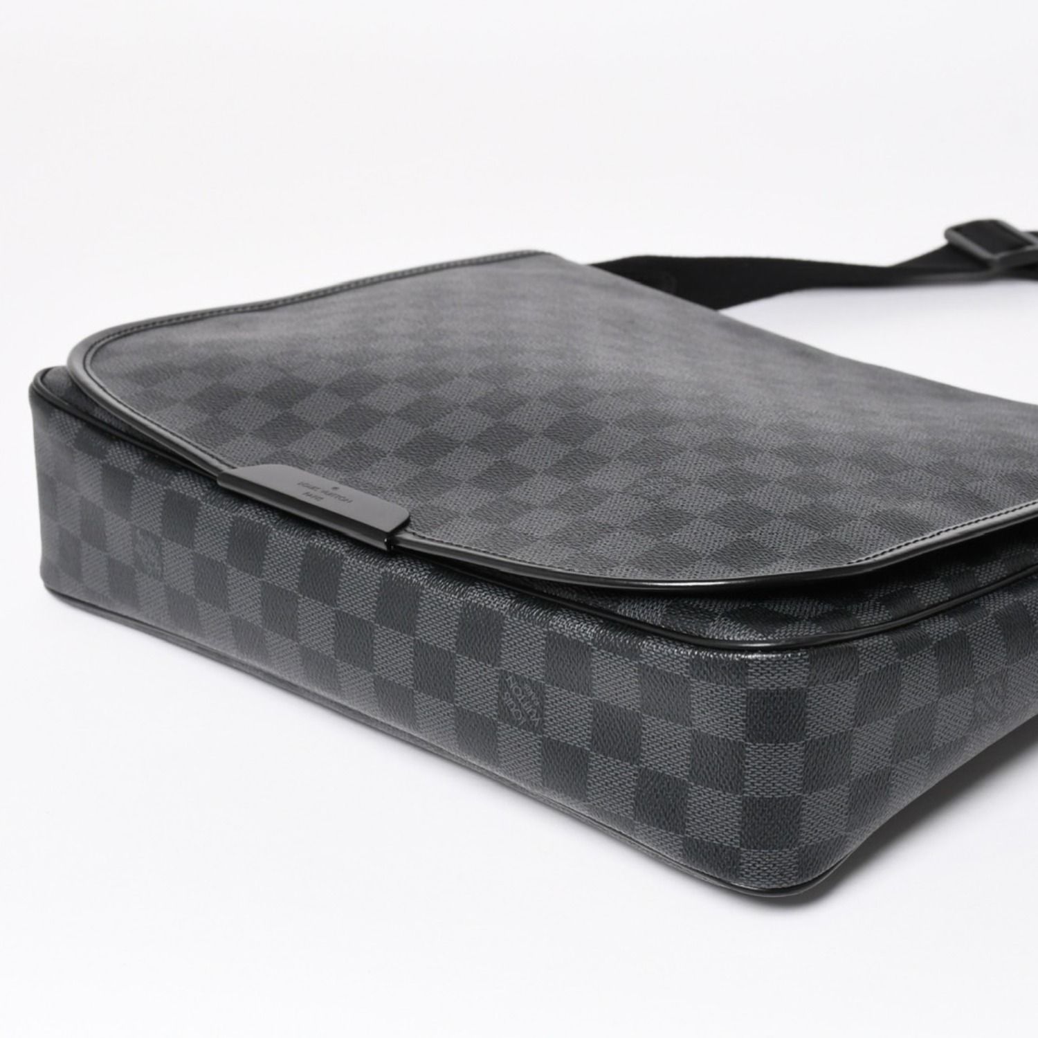 極美品 LOUIS VUITTON ルイヴィトン ダニエルMM ショルダーバッグ 