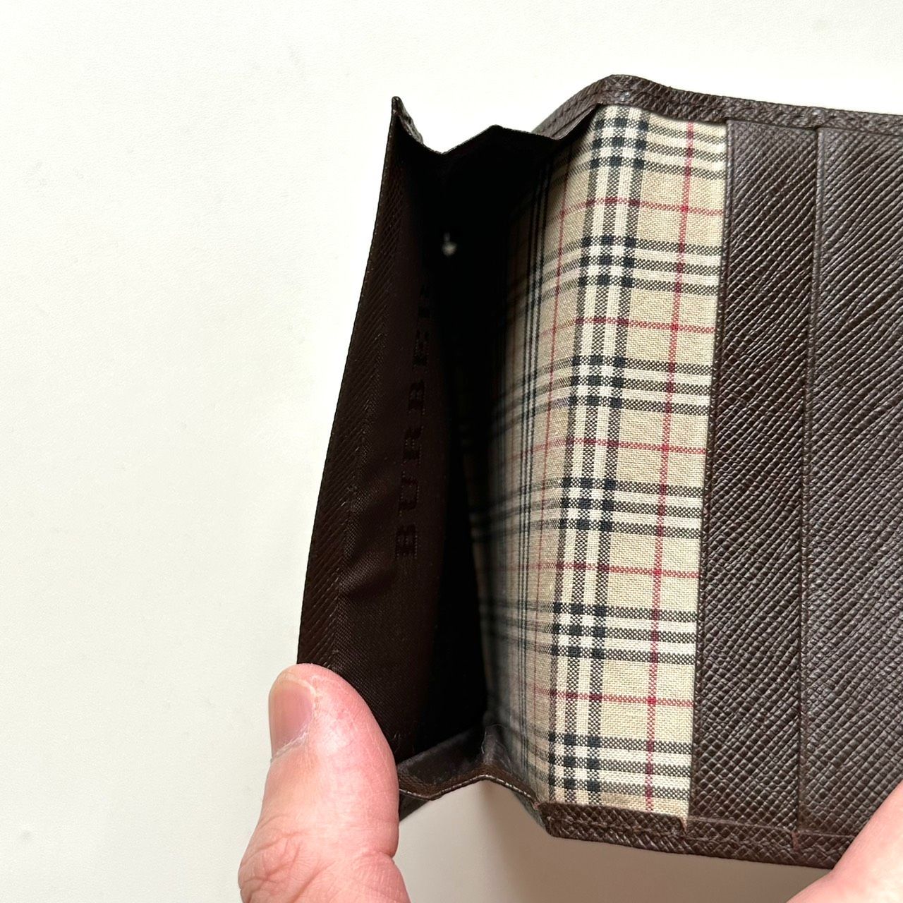バーバリー BURBERRY 名刺入れ ノバチェック ブラウン ビジネス バーバリー BURBERRY 名刺入れ カードケース ノバチェック ダーク