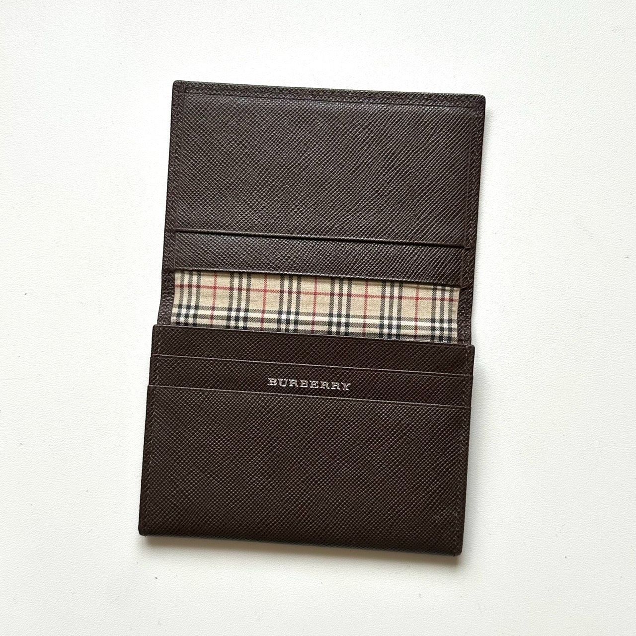 バーバリー BURBERRY 名刺入れ ノバチェック ブラウン ビジネス バーバリー BURBERRY 名刺入れ カードケース ノバチェック ダーク