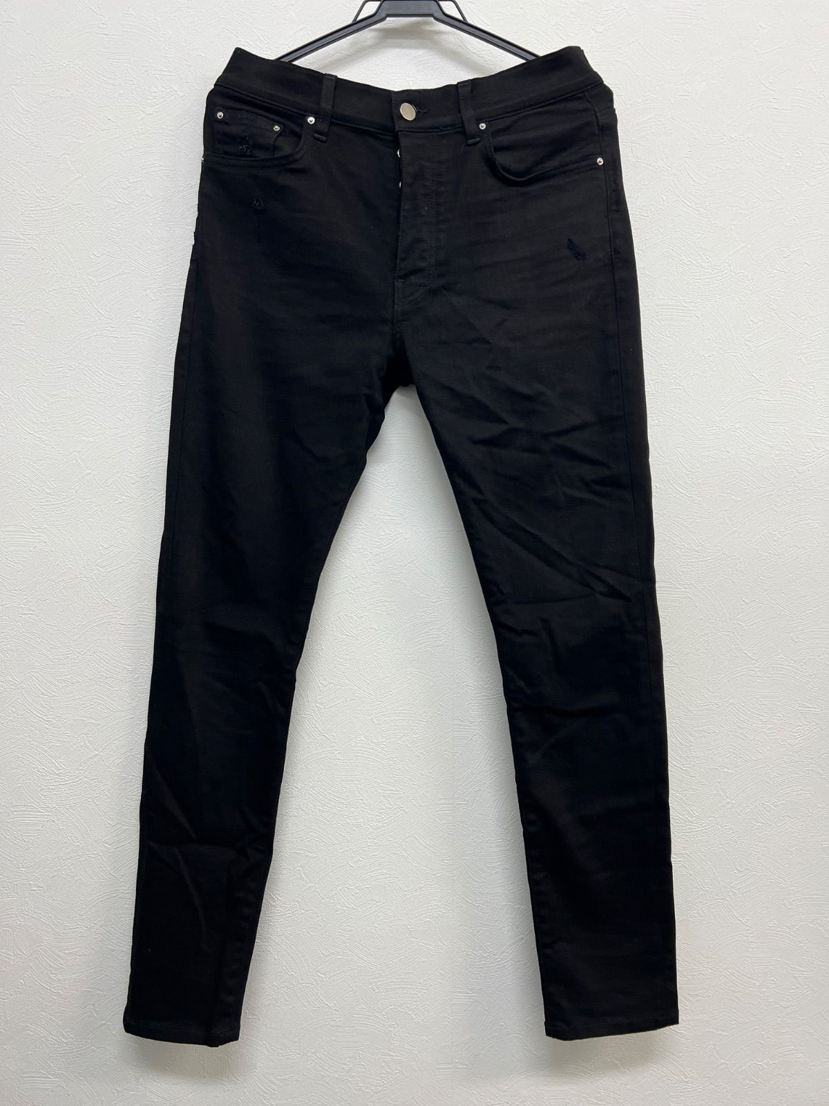 AMIRI アミリ スキニーデニムパンツ サイズ32（M）ブラック
