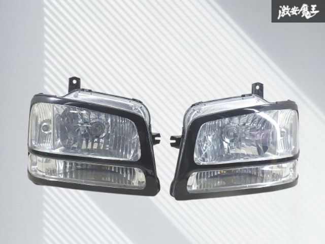 スズキ 純正 DA52W DA62W エブリィ エブリー 2005年 ハロゲン ヘッドライト ヘッドランプ 左右 ガーニッシュ ZJ3 KOITO 100-32673 棚2F-P-7