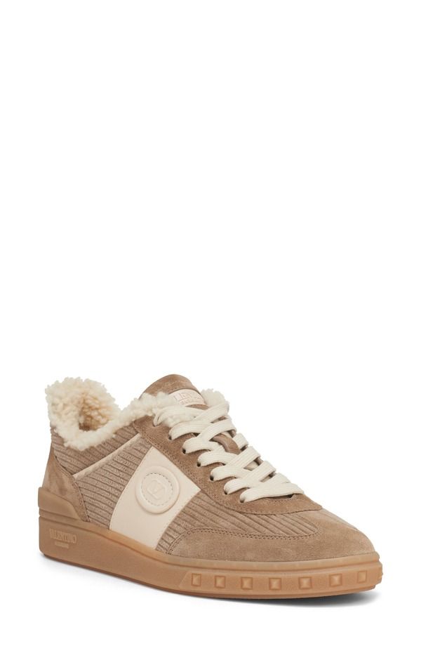 ヴァレンティノ レディース シューズ スニーカー Valentino Garavani Upvillage Shearling Lined Sneaker New Chinos