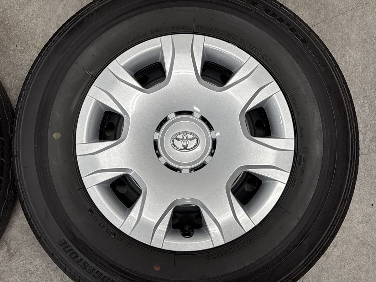 程度良好】トヨタ 200系 ハイエース 純正 スチール 15in 6J +35 PCD139 