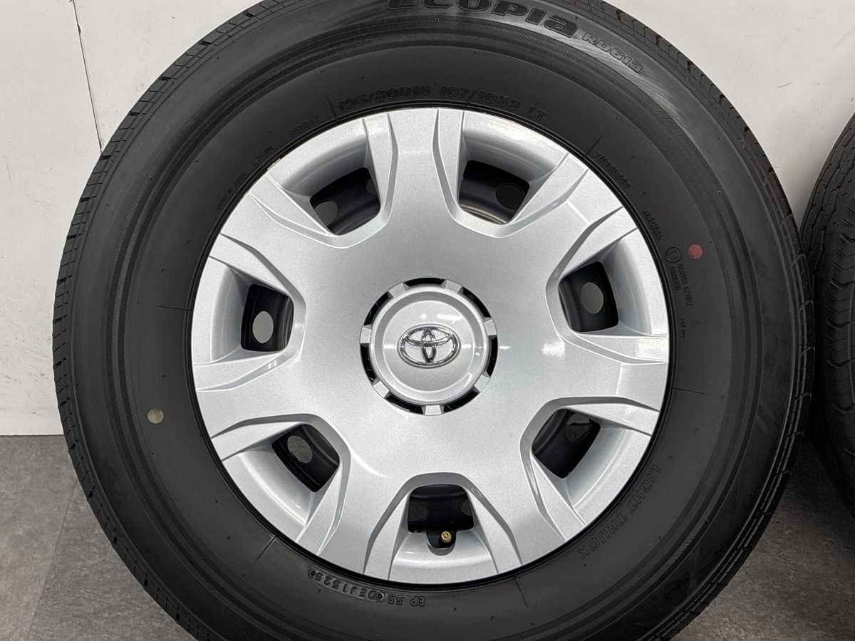程度良好】トヨタ 200系 ハイエース 純正 スチール 15in 6J +35 PCD139 