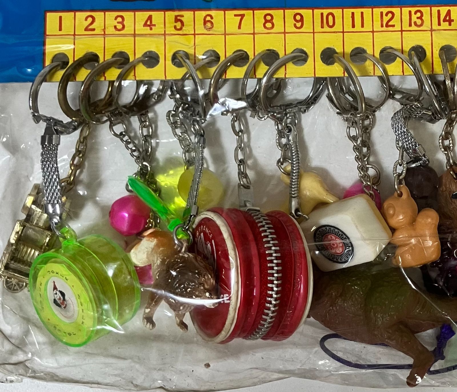 T56】 キーホルダー キーホルダーセット ファッション アクセサリー