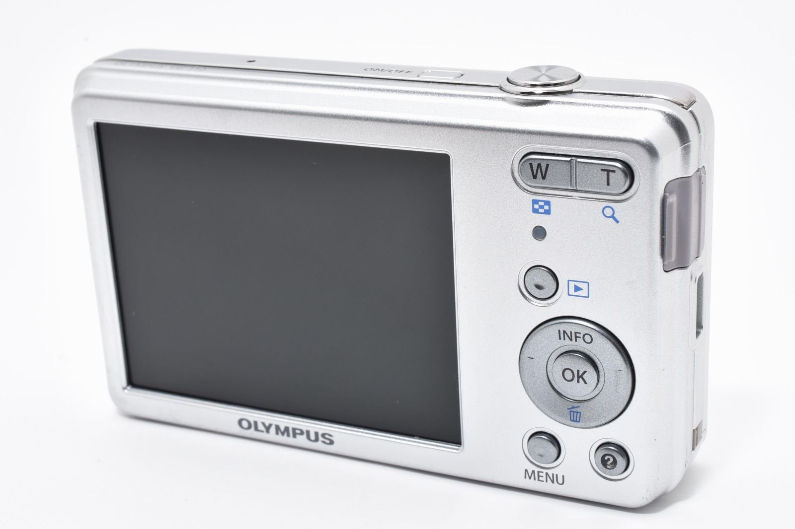 2449【美品】OLYMPUS VG-110 デジタルカメラ シルバー ☆極上品☆ オリンパス OLYMPUS VG-110 シルバー コンパクトデジカメ